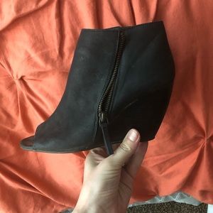 BC peep toe black leather bootie wedges- size 9